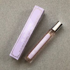ARI by Ariana Grande rollerball fragrance